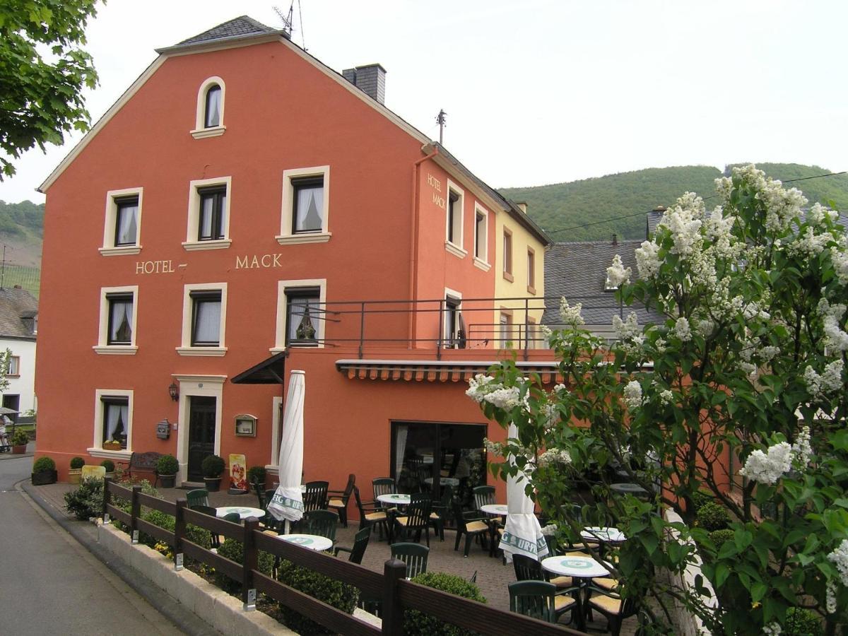 Gaestehaus Mack 特里特海姆 外观 照片